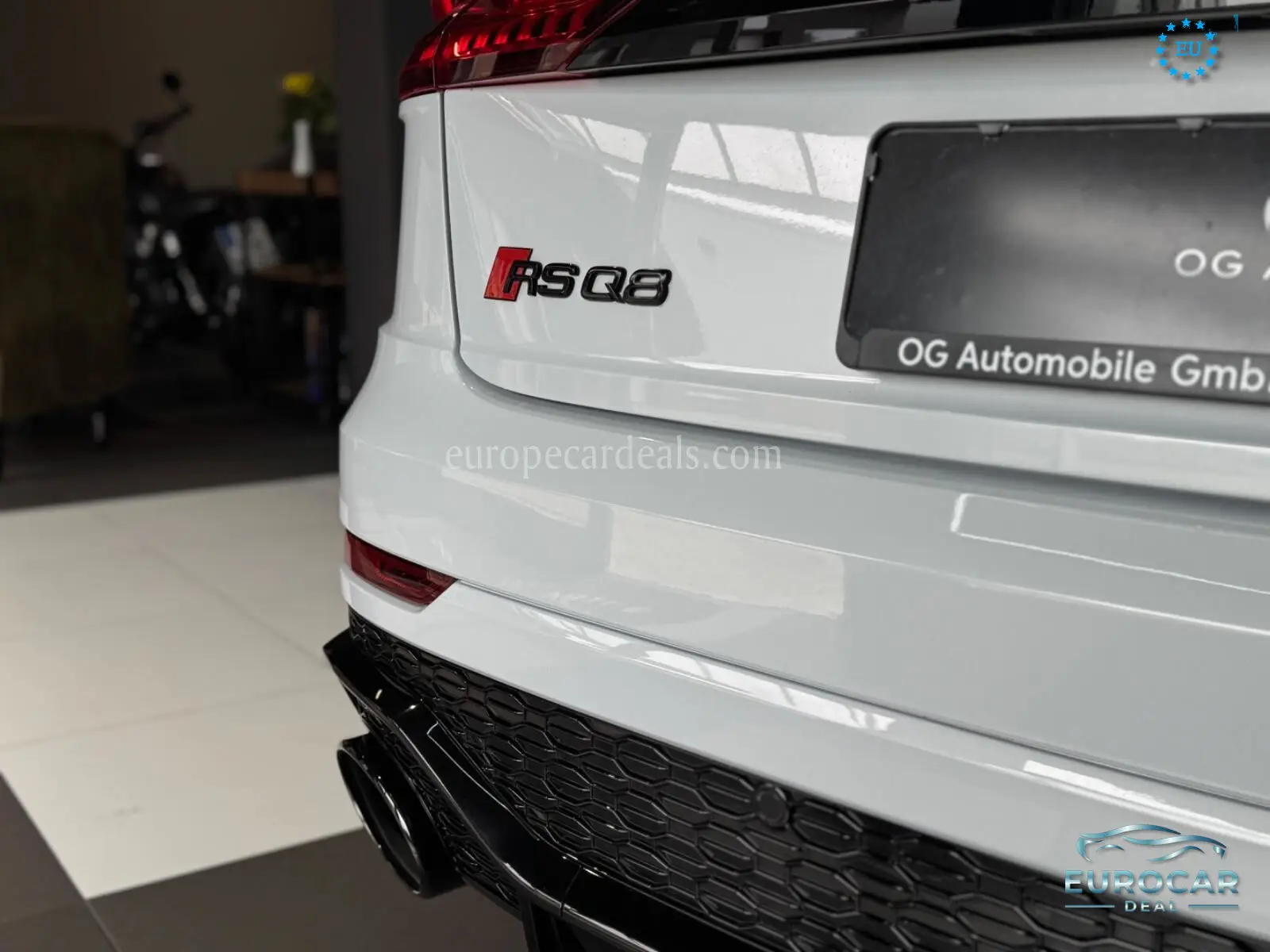 Audi RSQ8