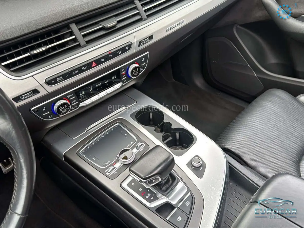 Audi SQ7