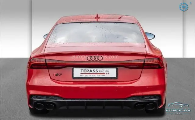 Audi S7