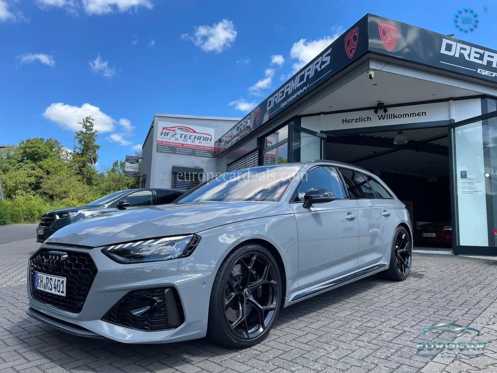 Audi RS4