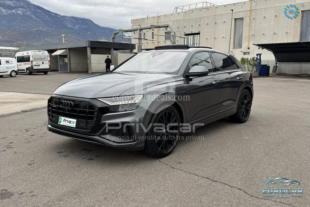 Audi Q8