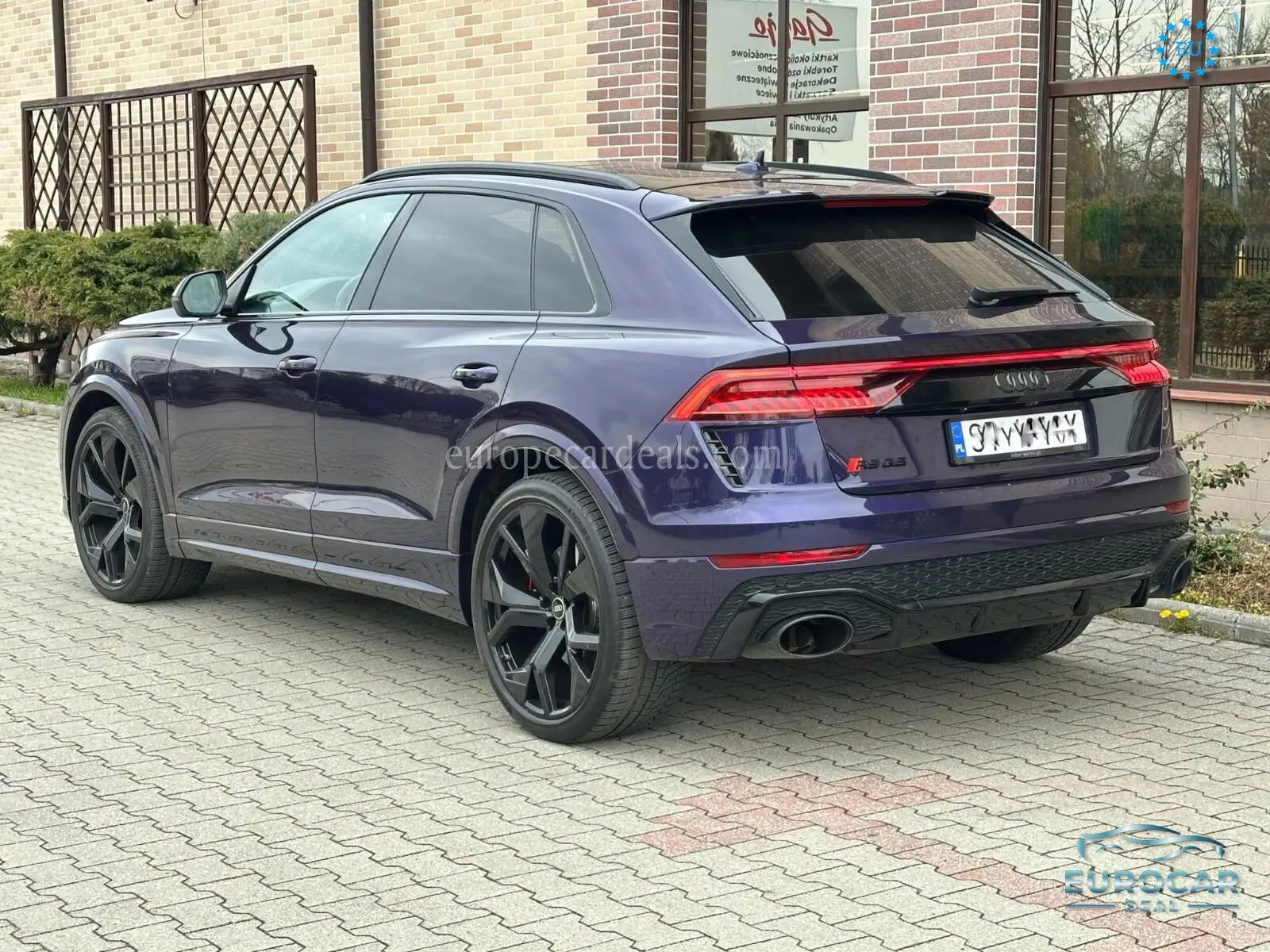 Audi RSQ8