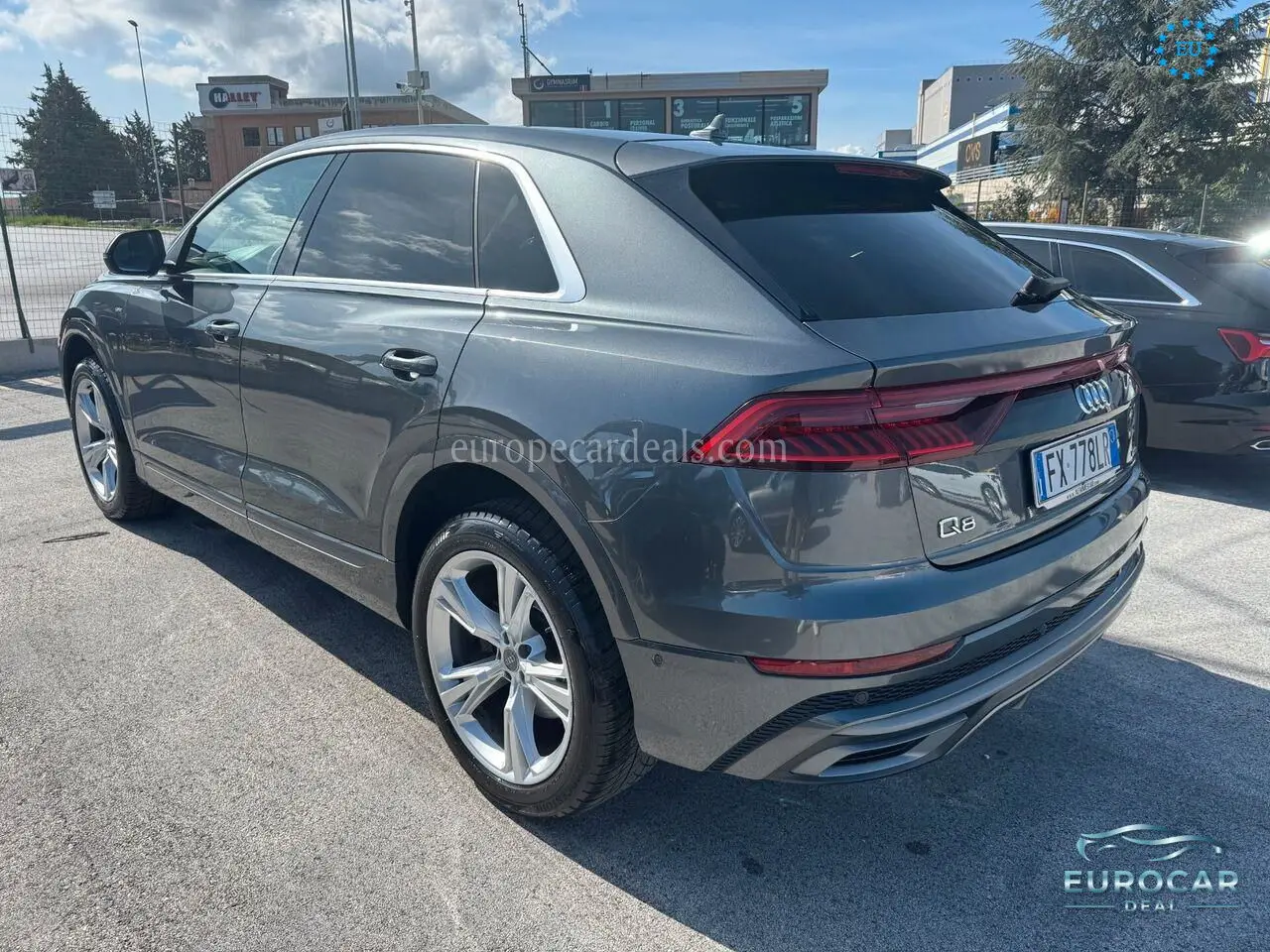 Audi Q8