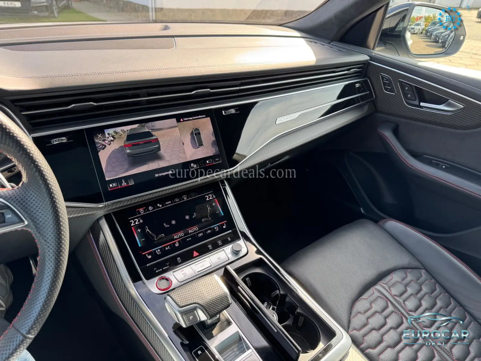 Audi RSQ8