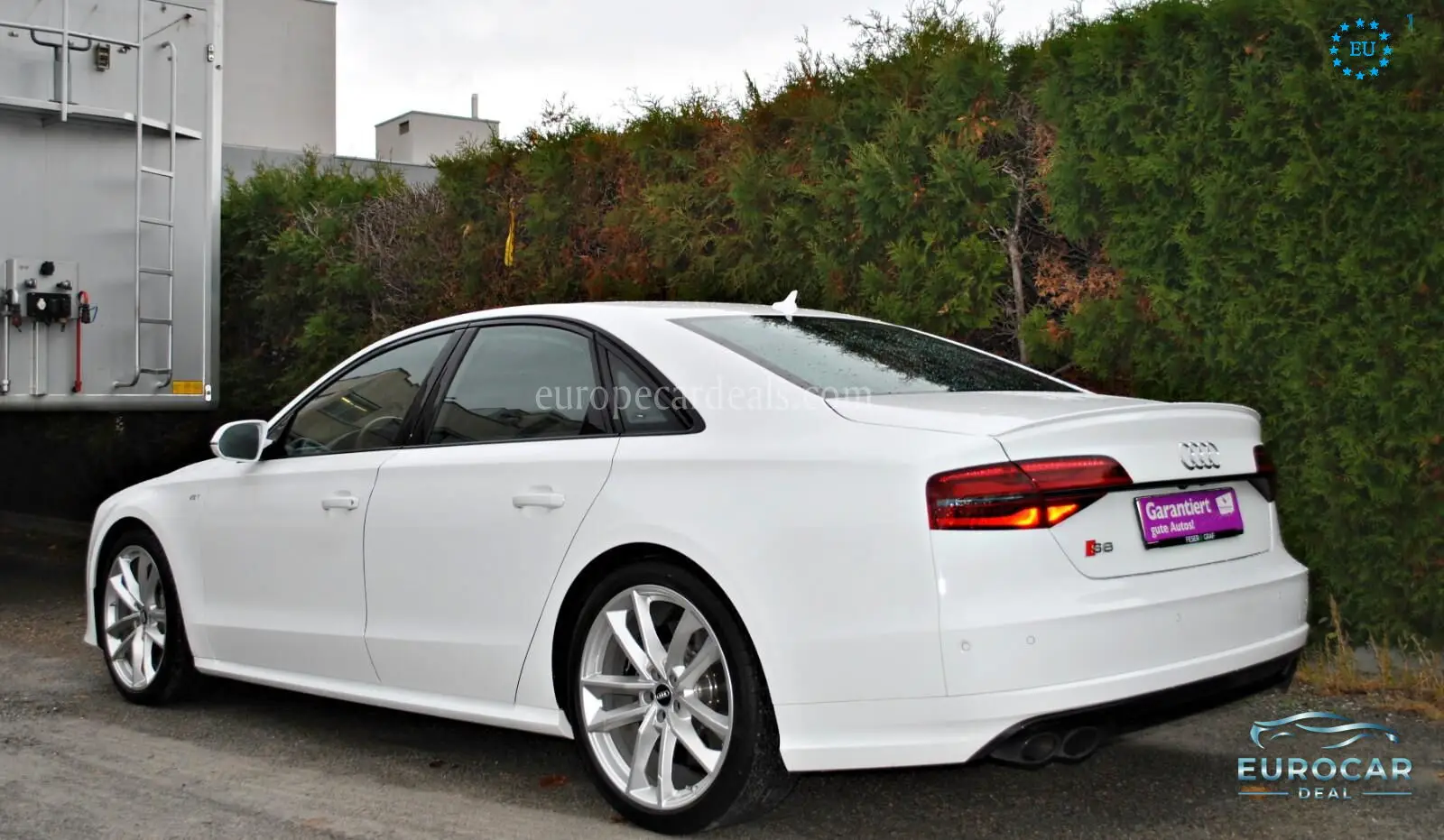Audi S8