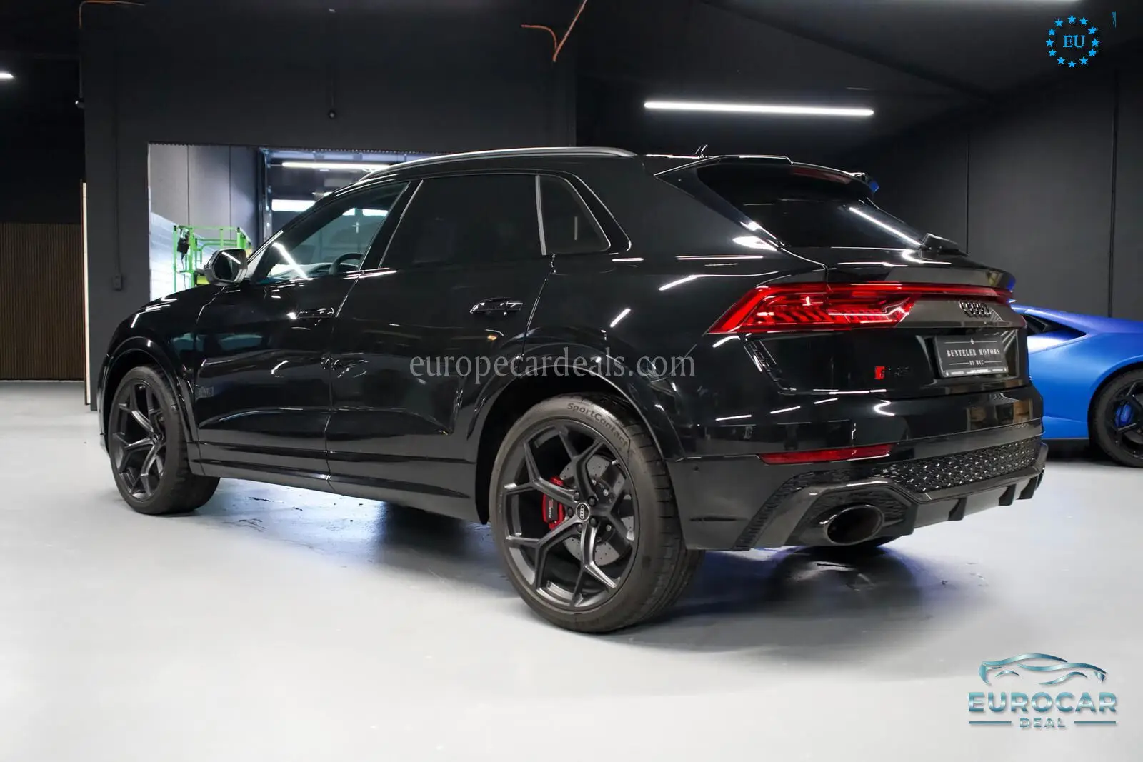 Audi RSQ8