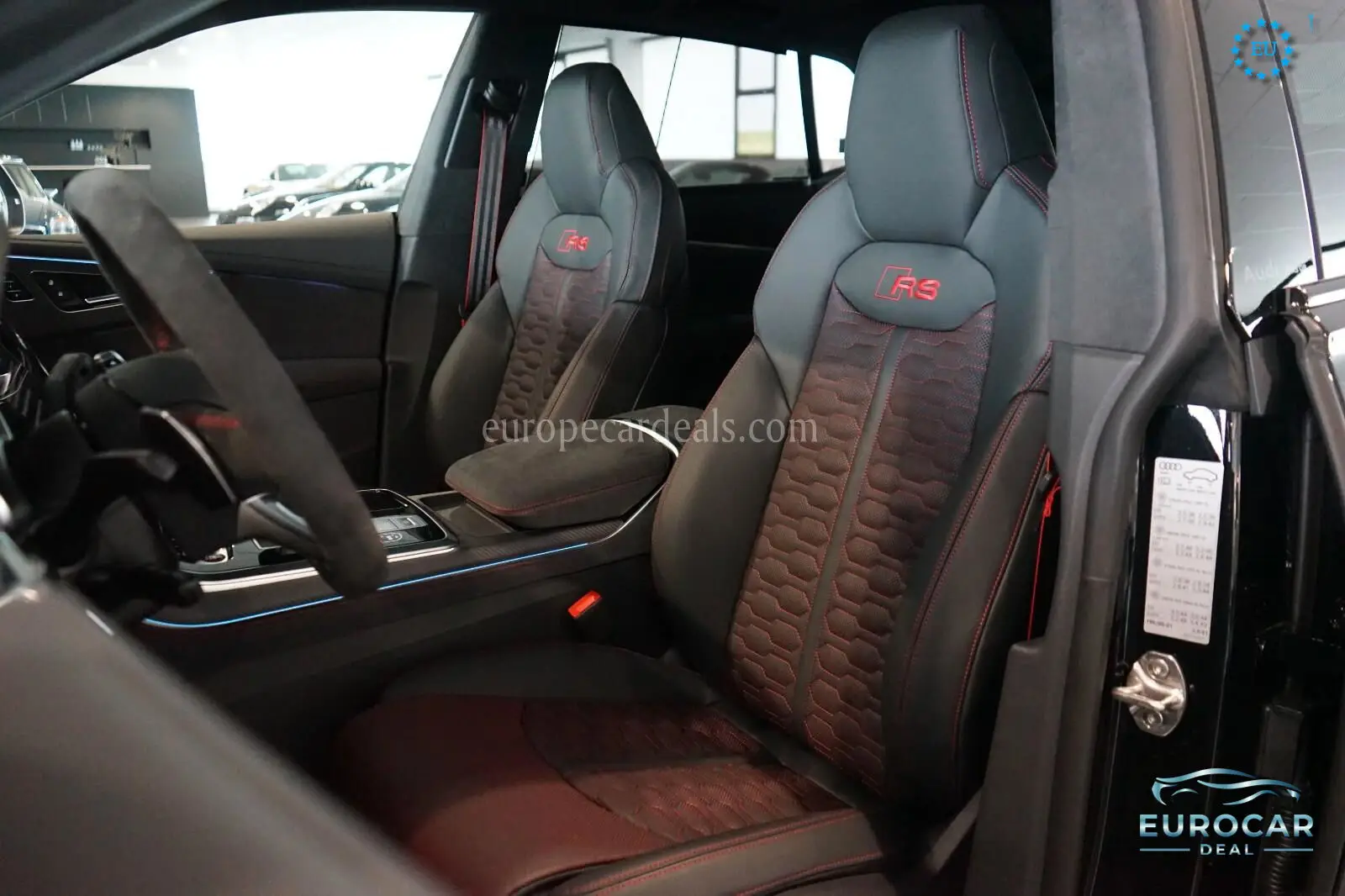 Audi RSQ8