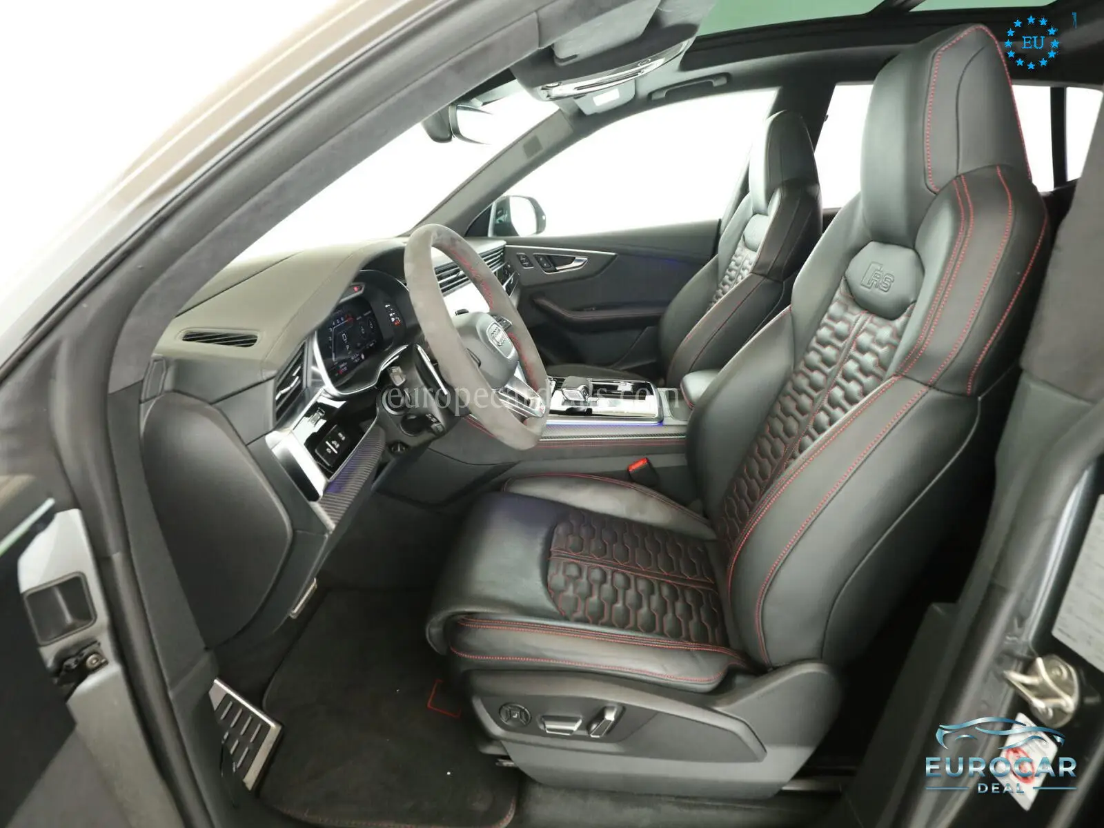 Audi RSQ8