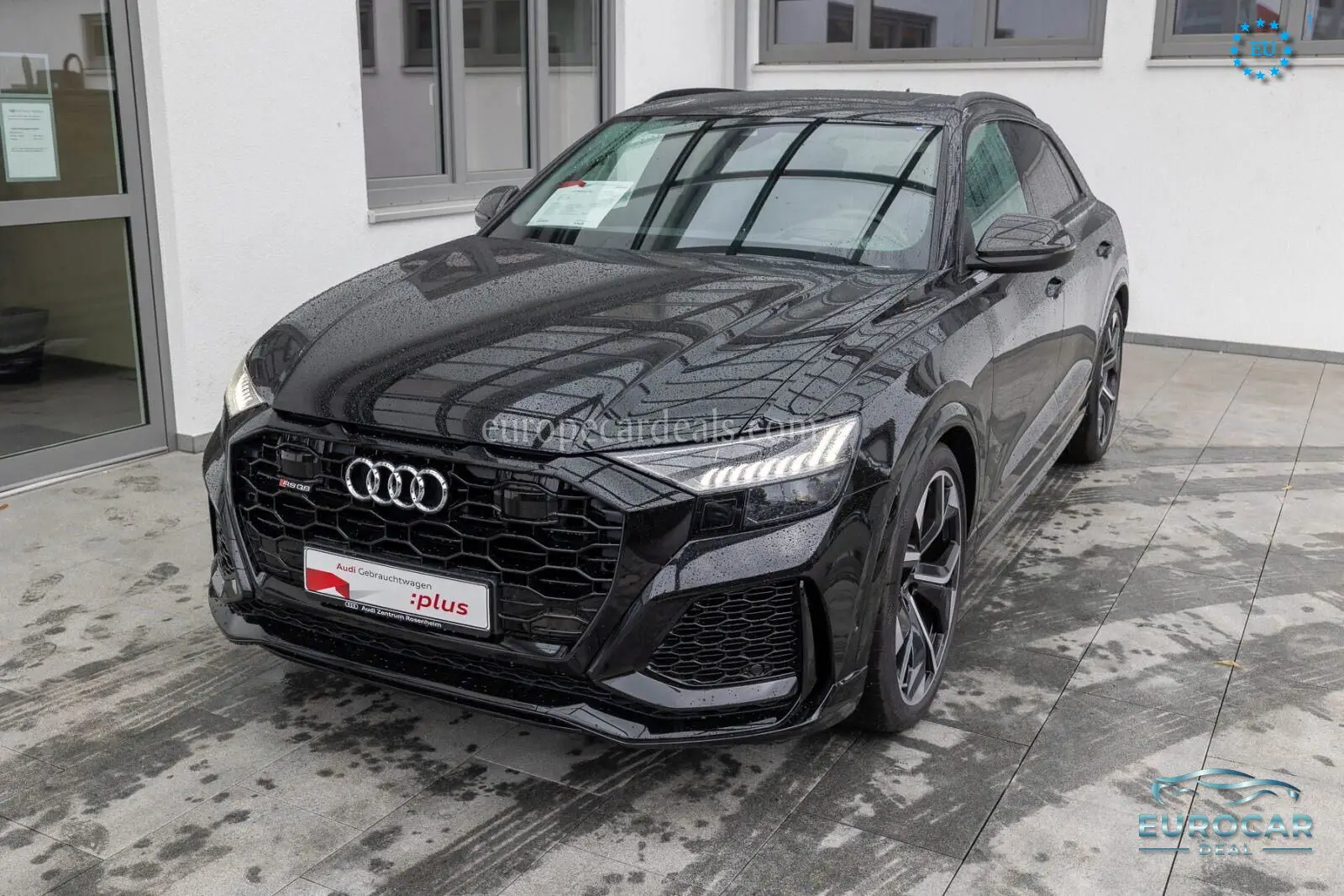 Audi RSQ8
