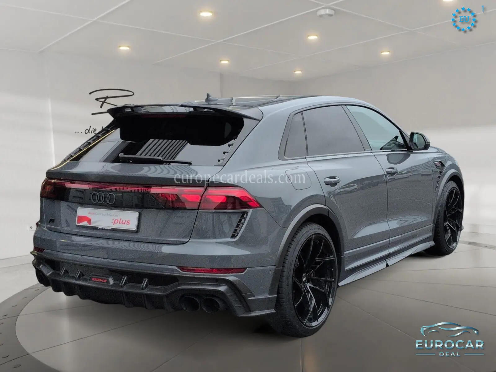 Audi RSQ8
