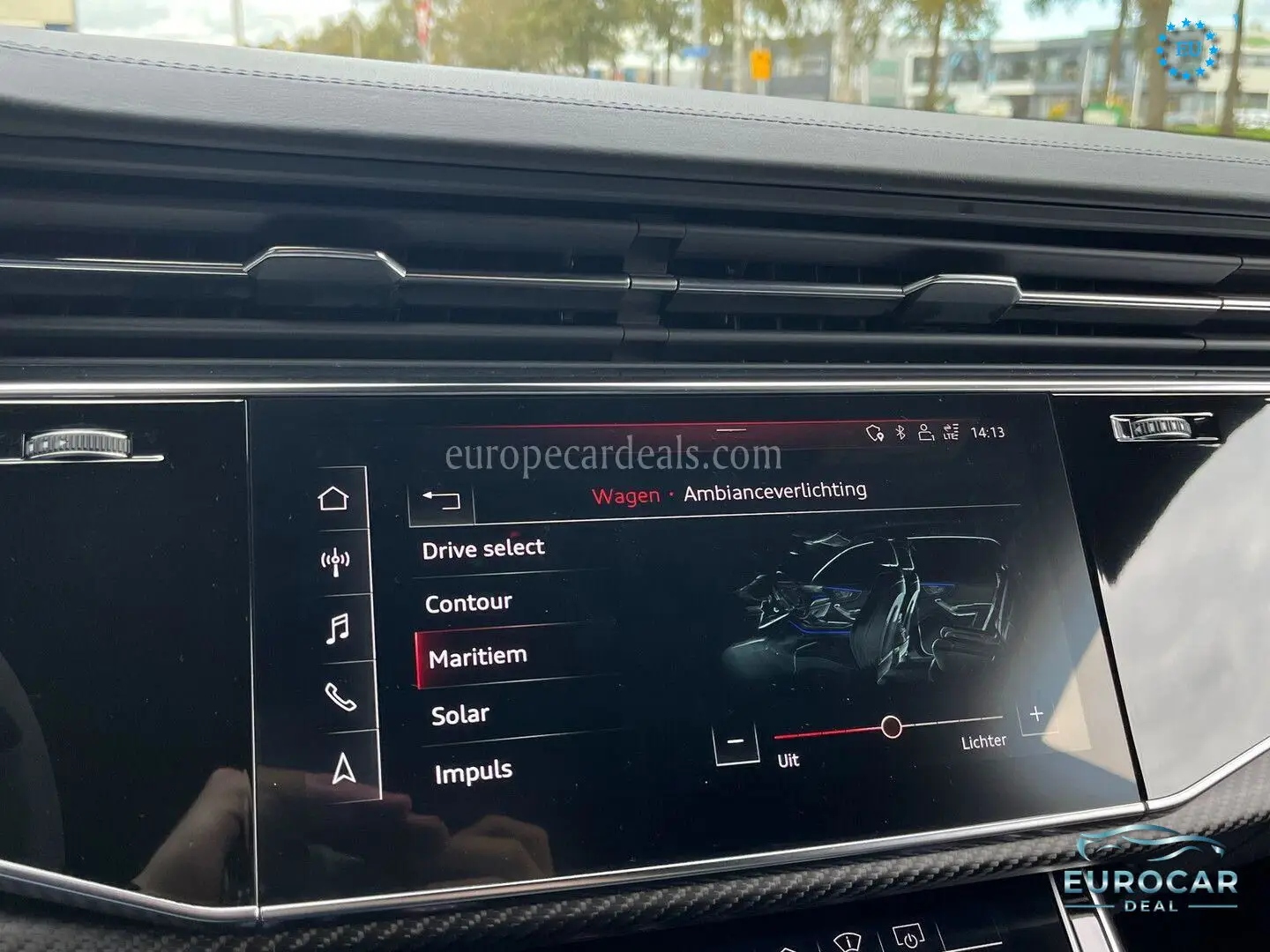Audi RSQ8
