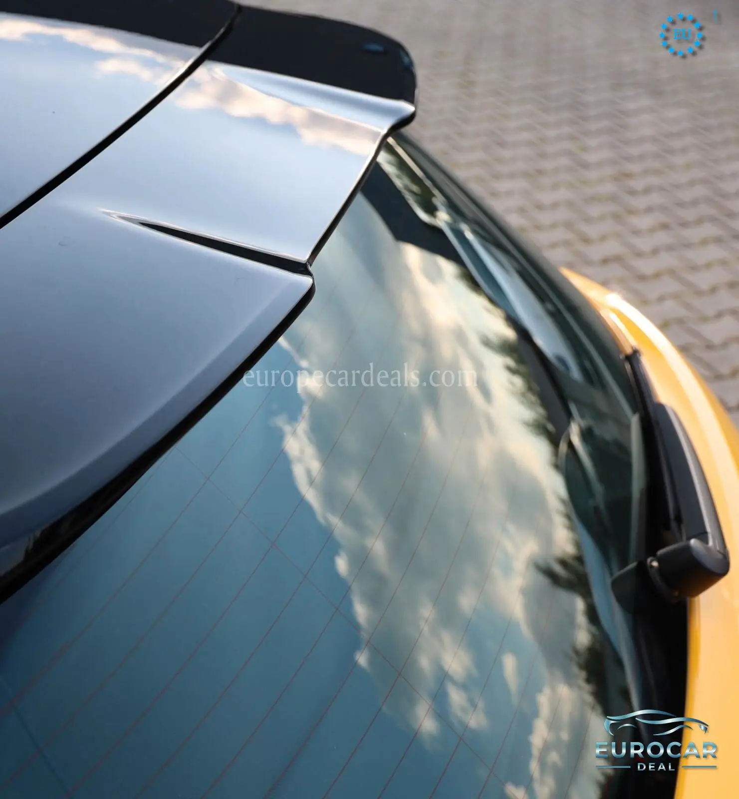 Audi S1