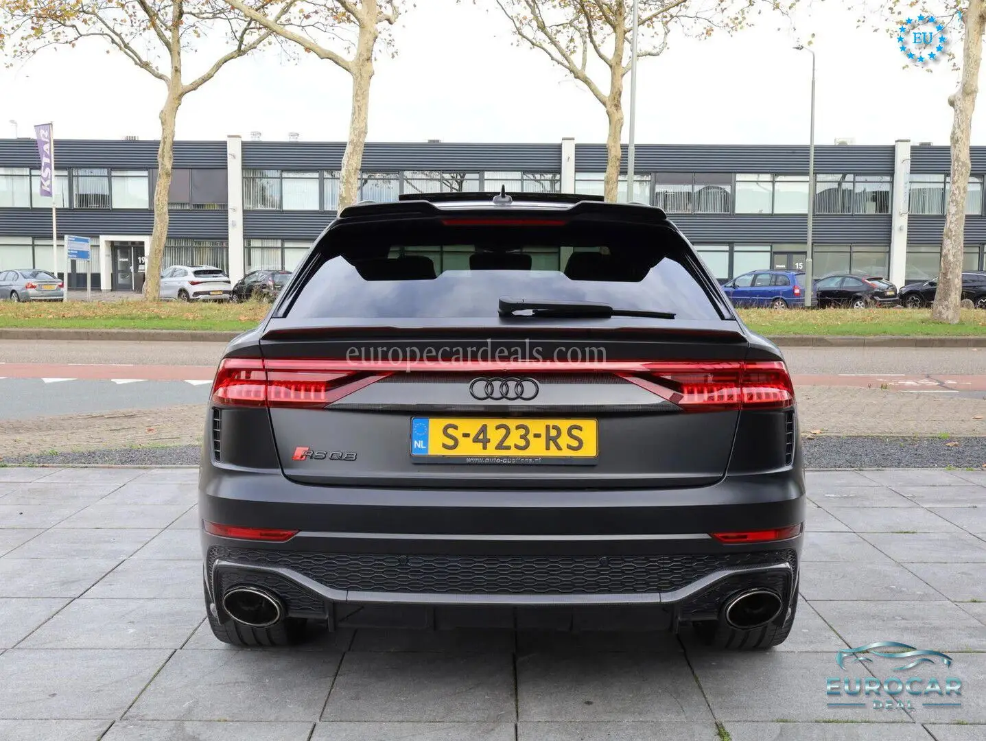 Audi RSQ8