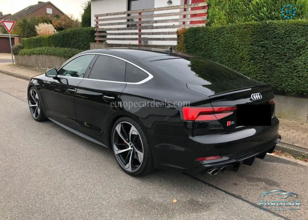 Audi S5