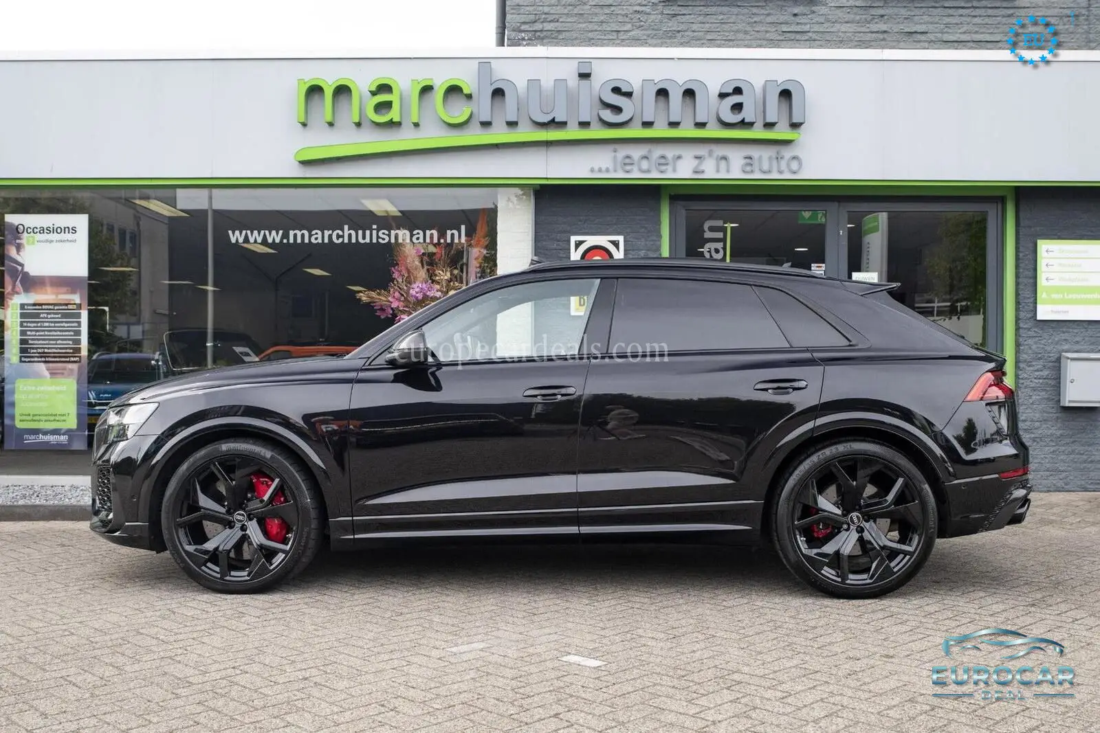 Audi RSQ8