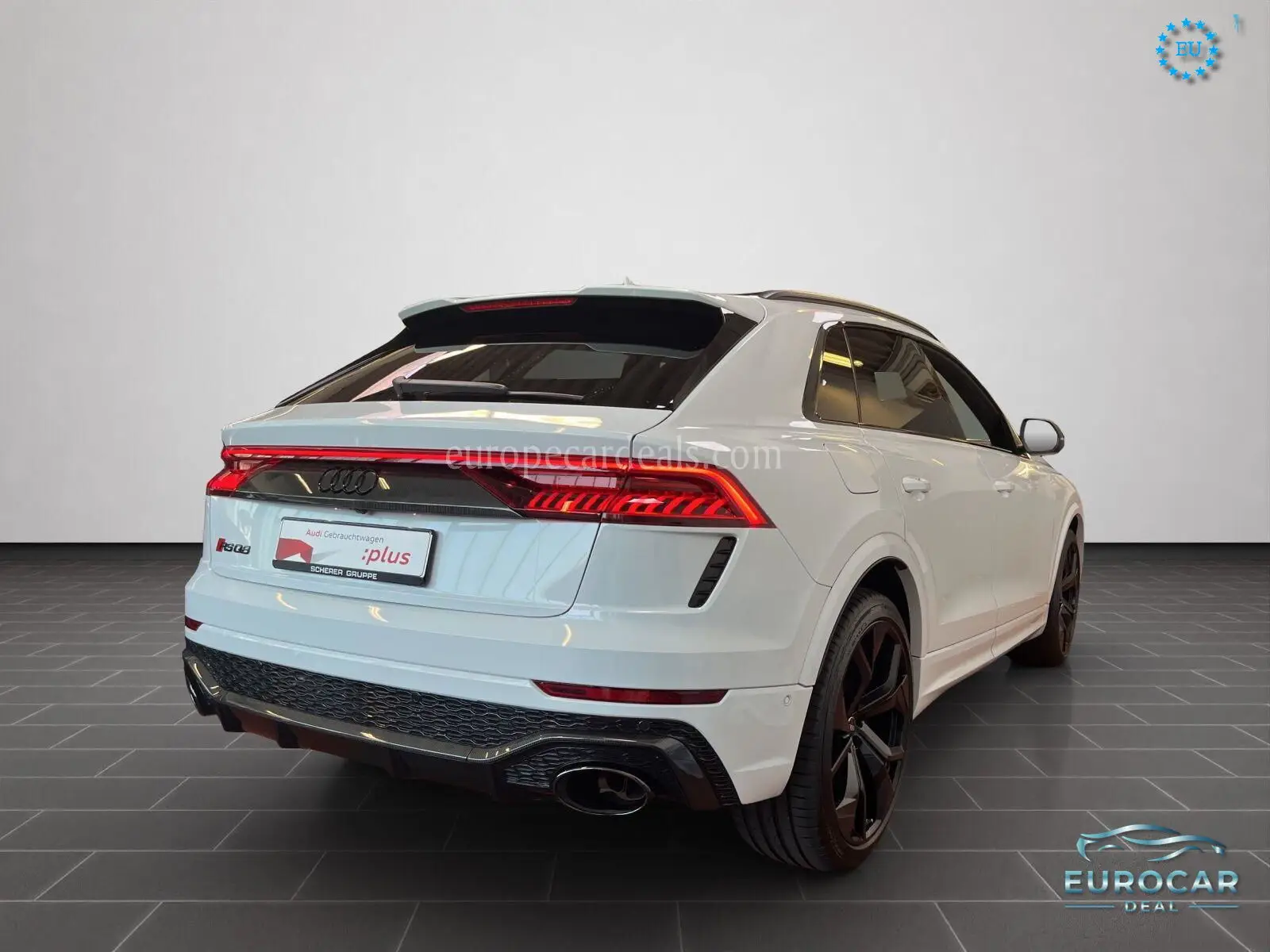 Audi RSQ8