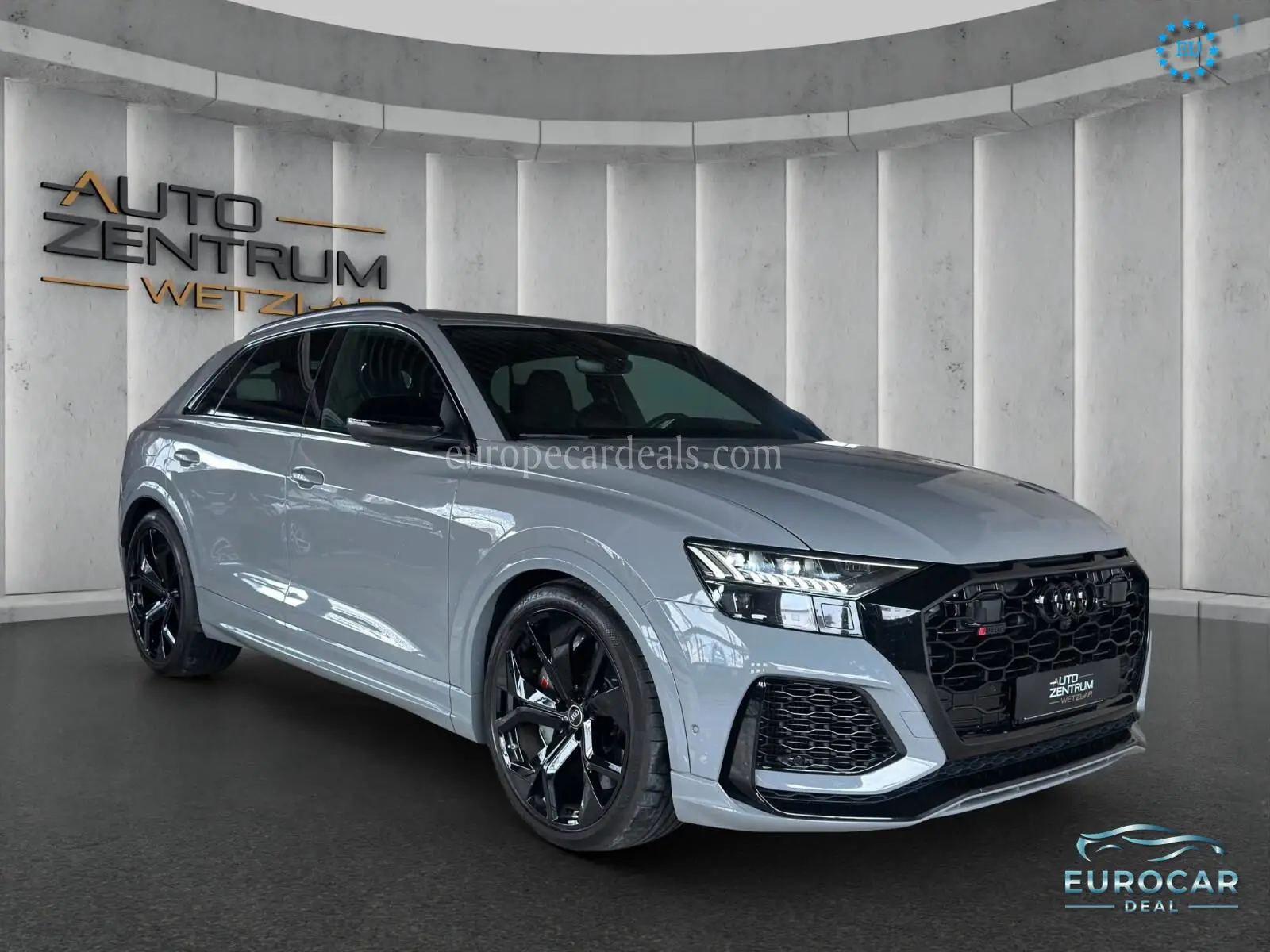 Audi RSQ8