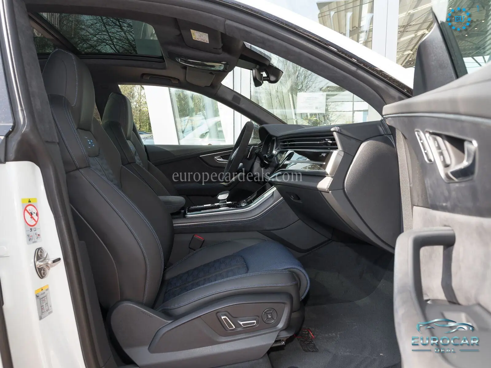 Audi RSQ8