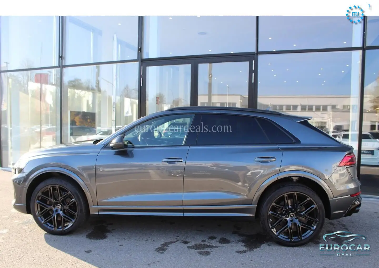 Audi RSQ8