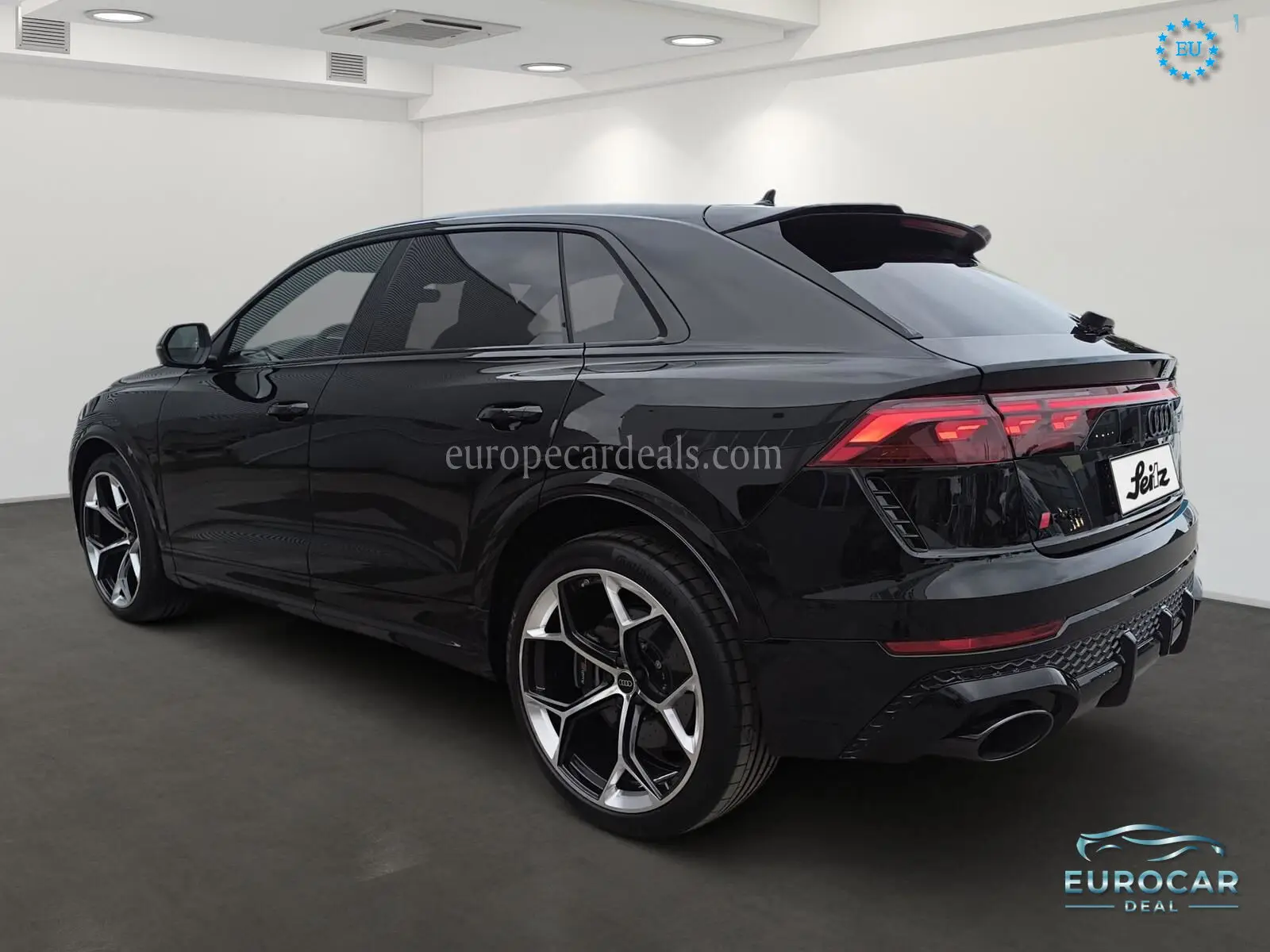 Audi RSQ8
