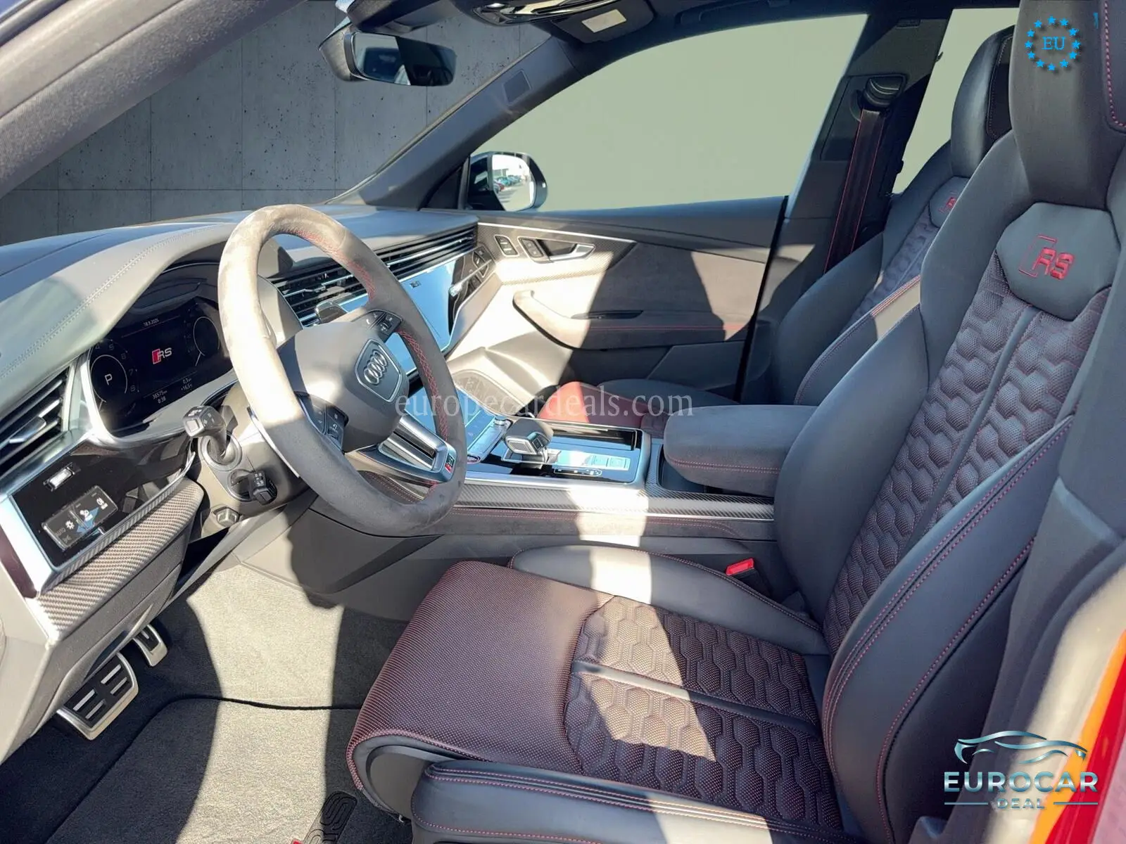 Audi RSQ8