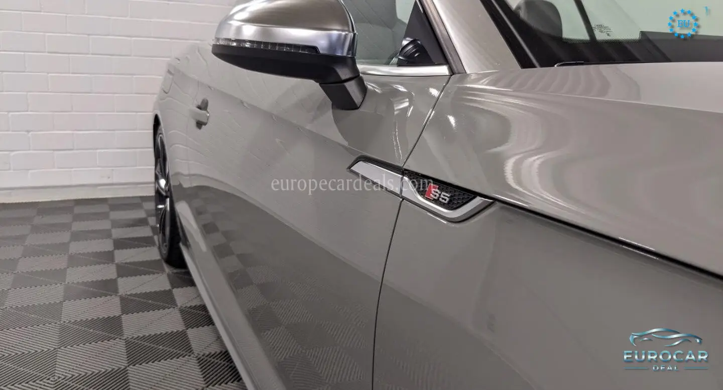 Audi S5