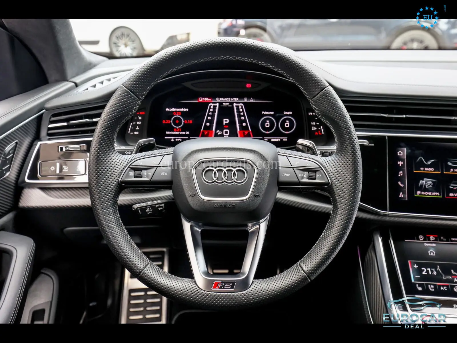 Audi RSQ8