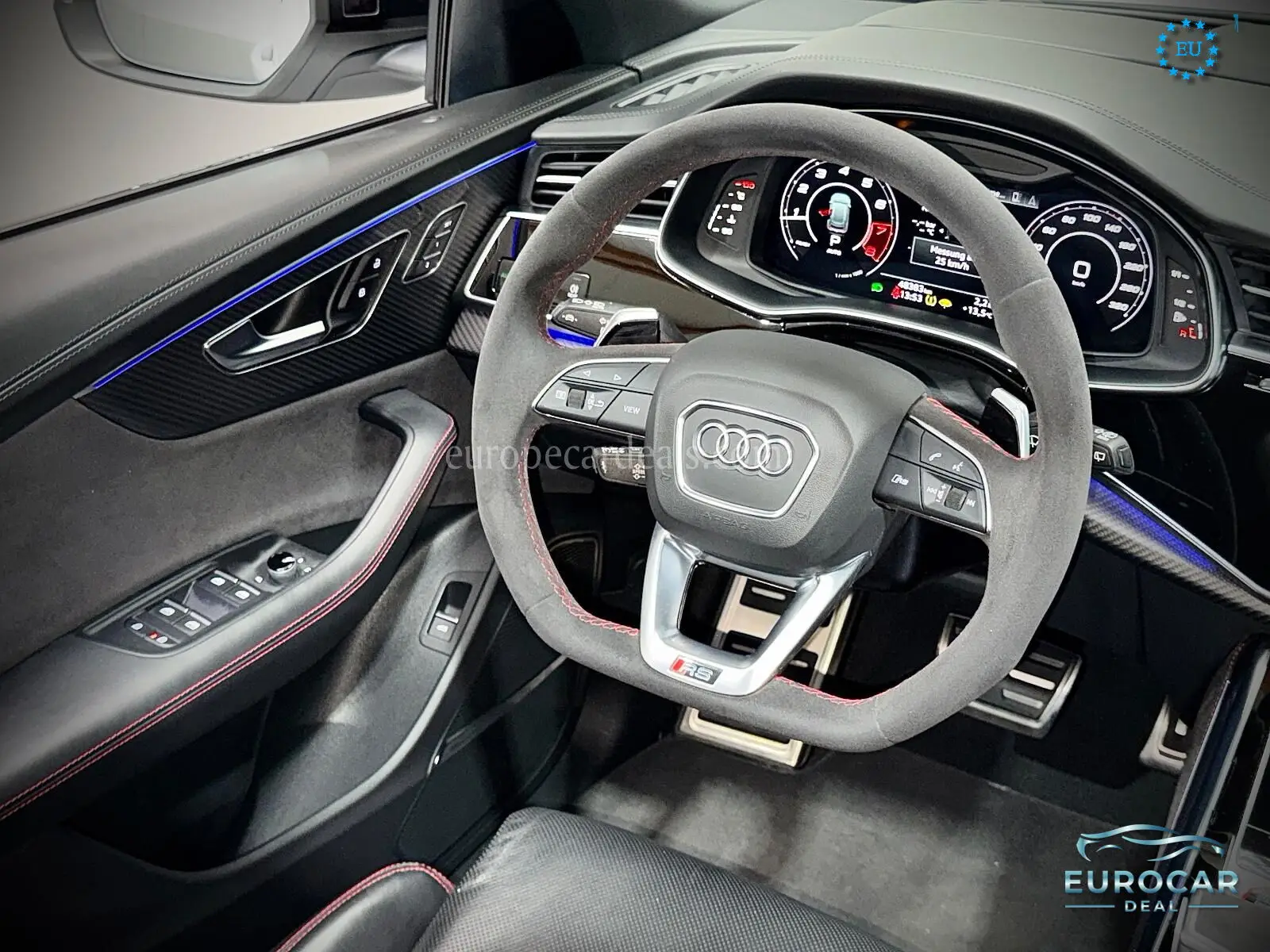 Audi RSQ8