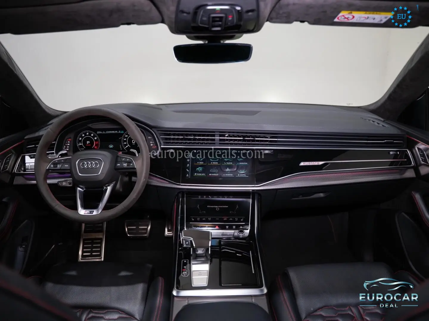 Audi RSQ8