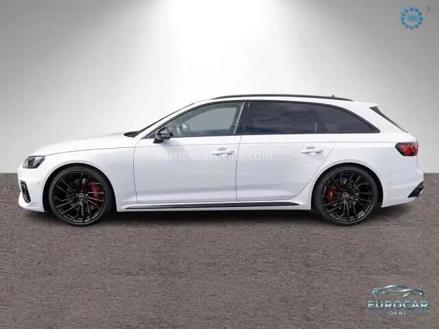 Audi RS4