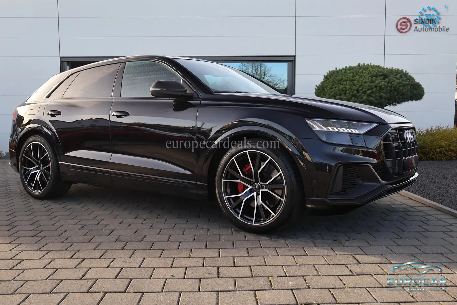 Audi SQ8
