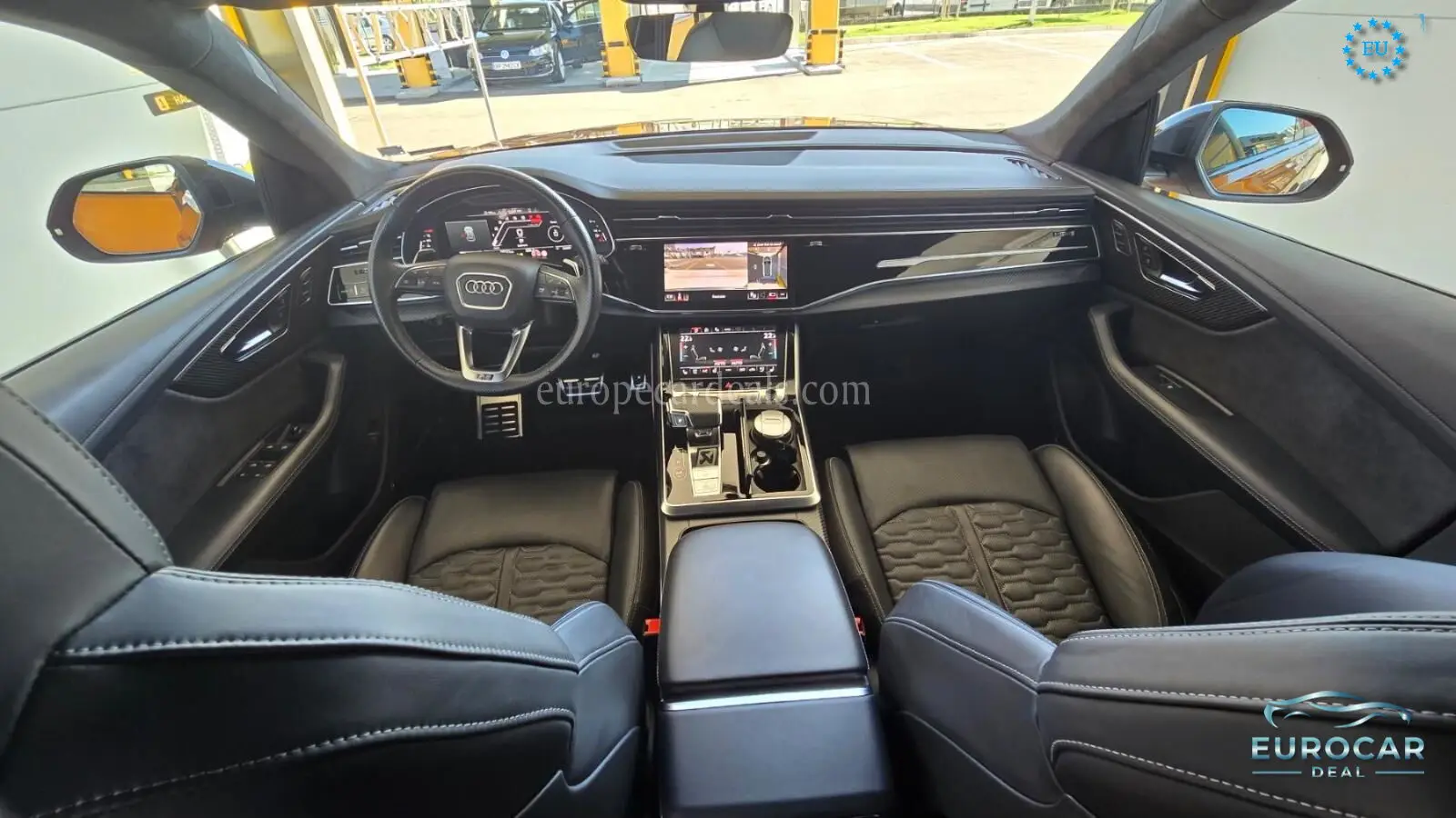 Audi RSQ8