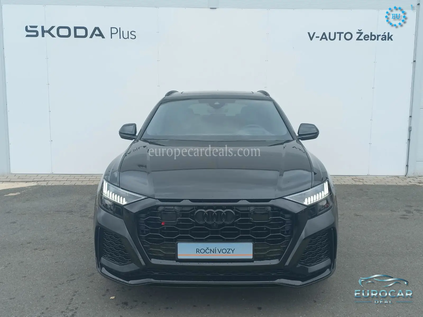 Audi RSQ8