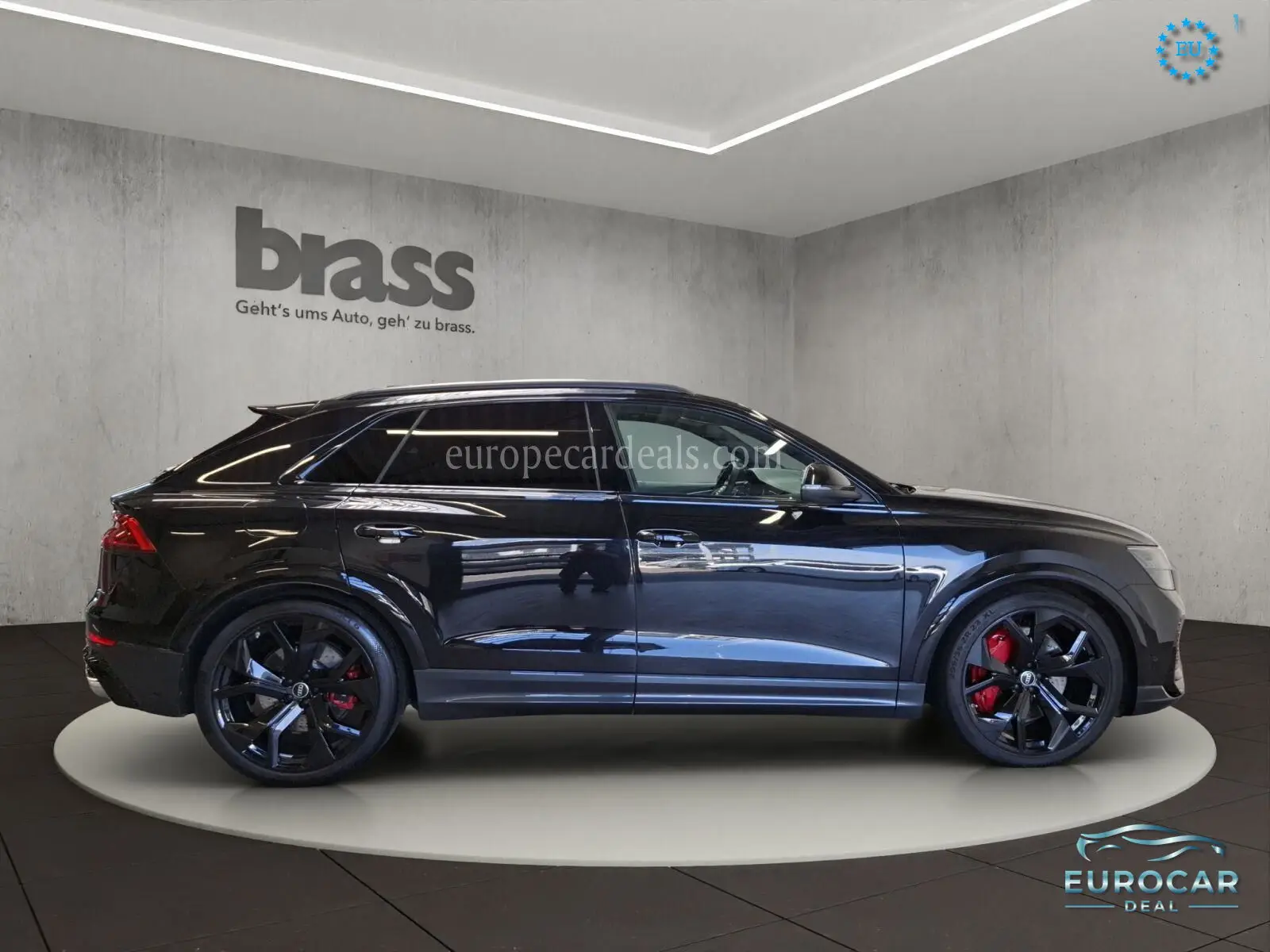 Audi RSQ8