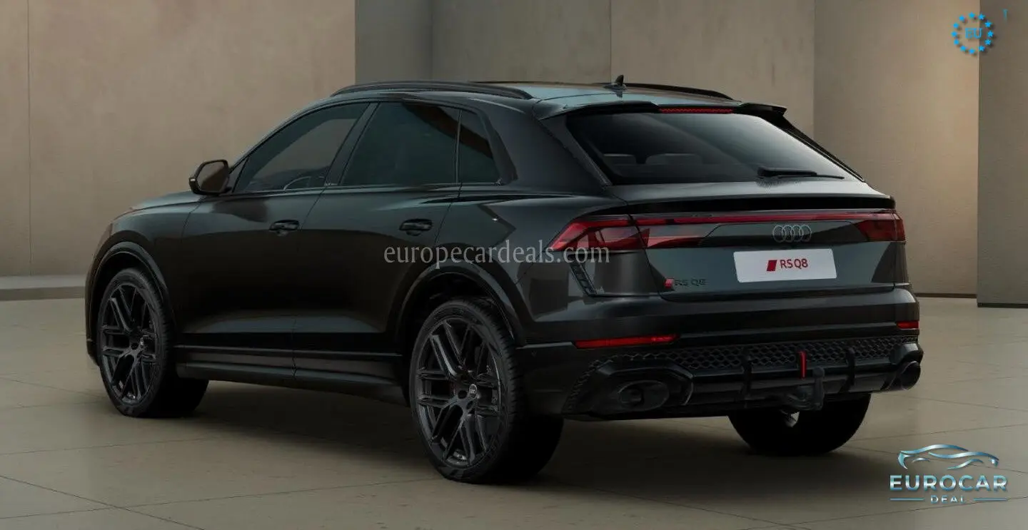 Audi RSQ8