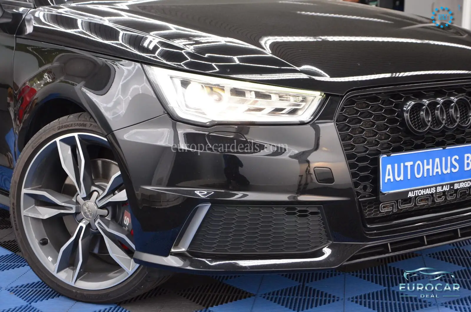 Audi S1