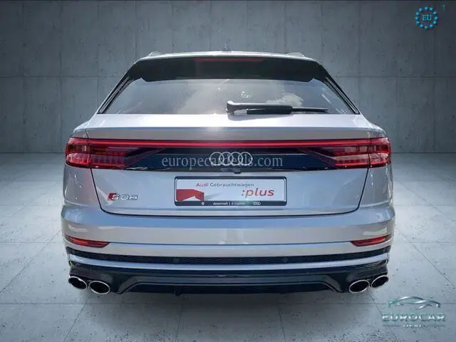 Audi SQ8
