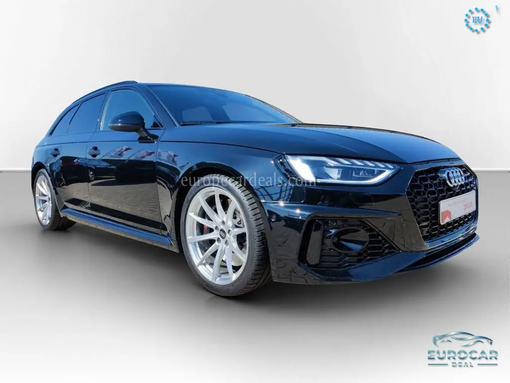 Audi RS4