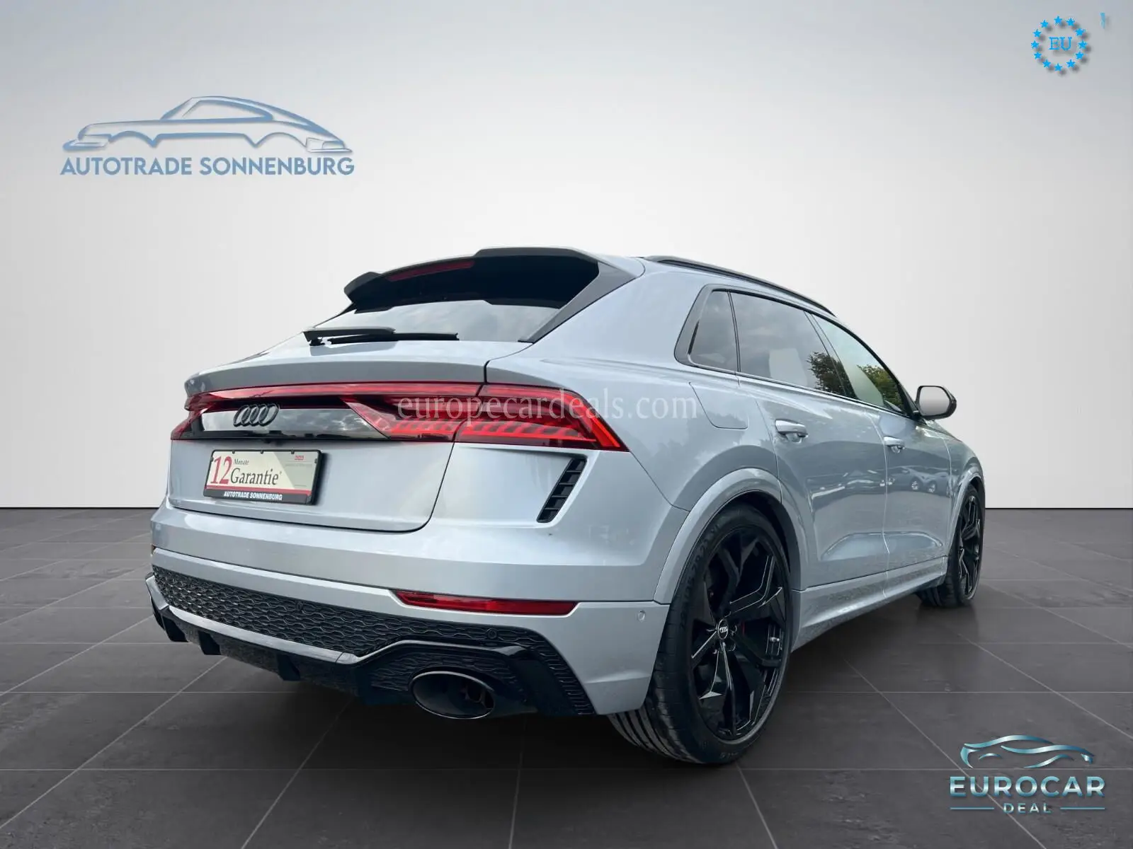 Audi RSQ8