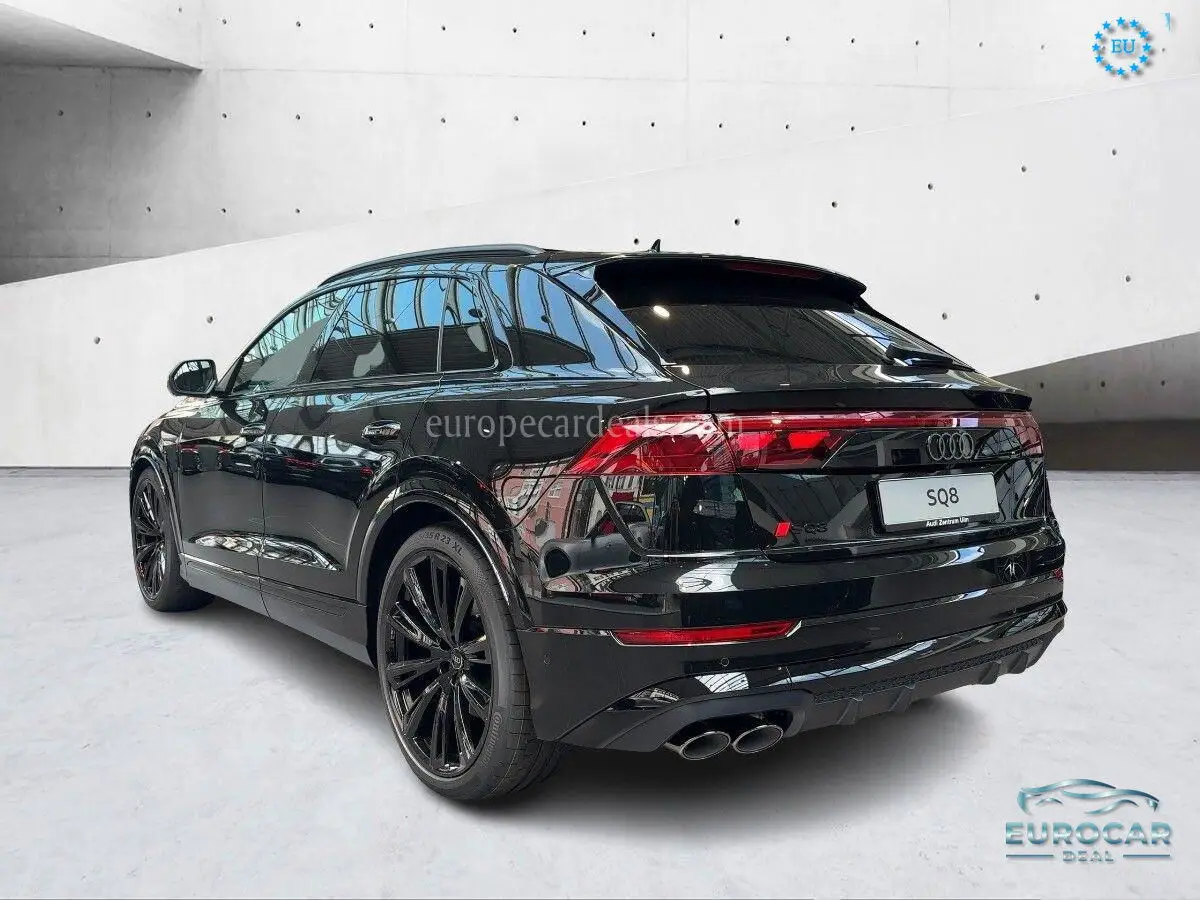 Audi SQ8