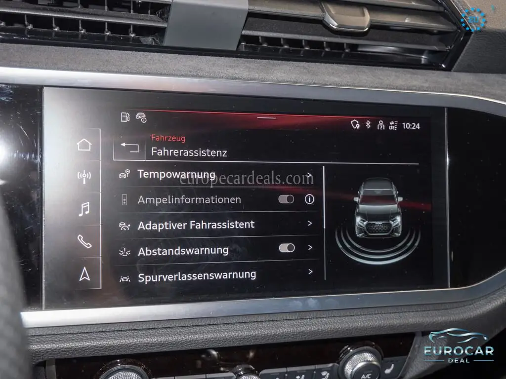 Audi RSQ3