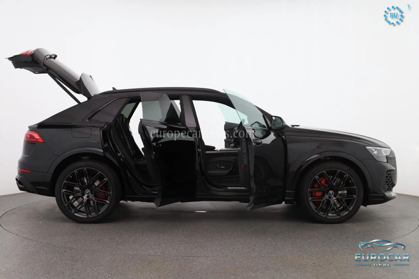 Audi RSQ8