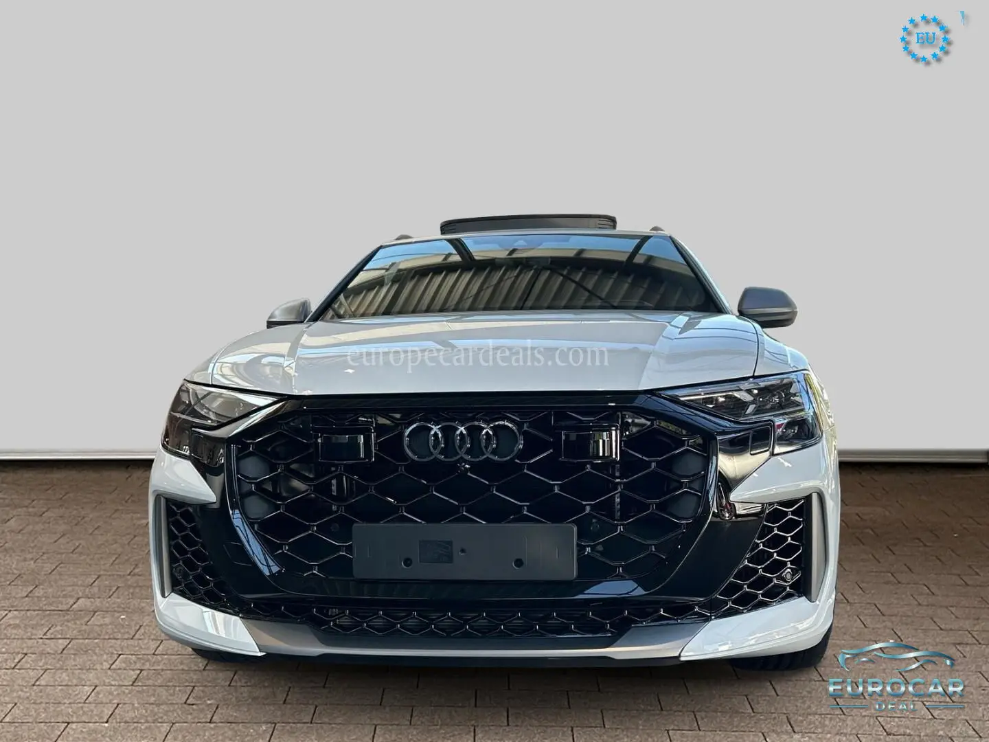 Audi RSQ8