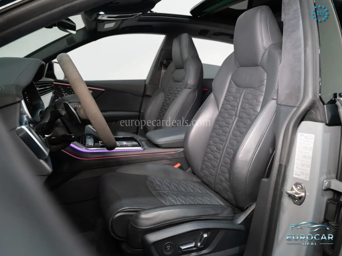 Audi RSQ8