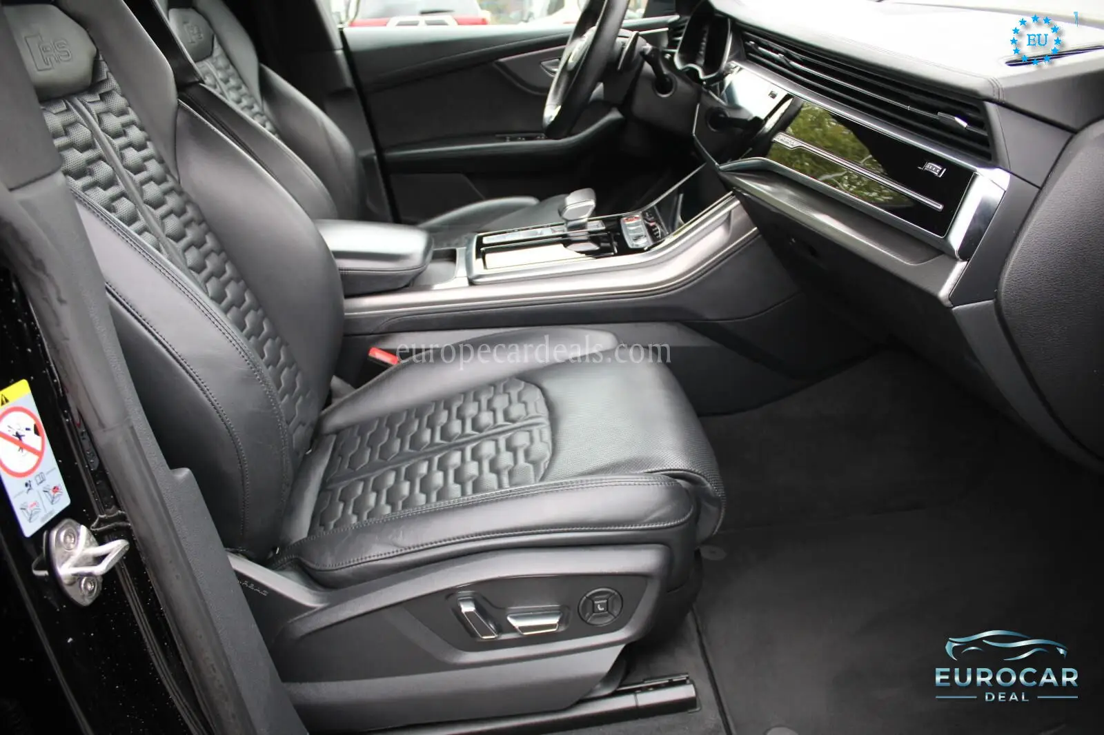 Audi RSQ8