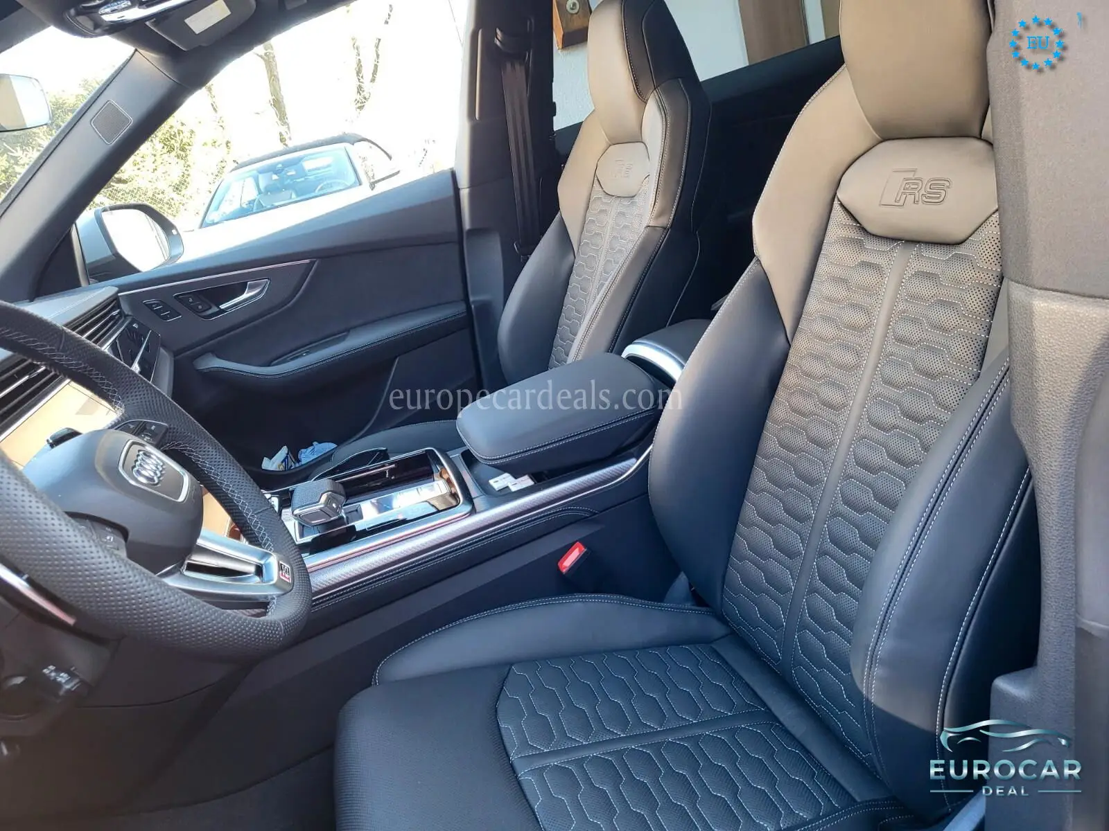 Audi RSQ8