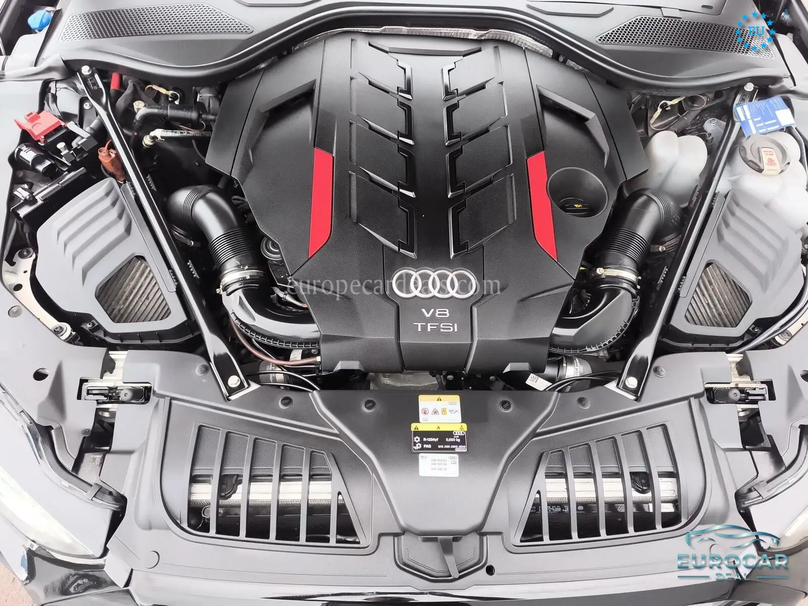 Audi S8
