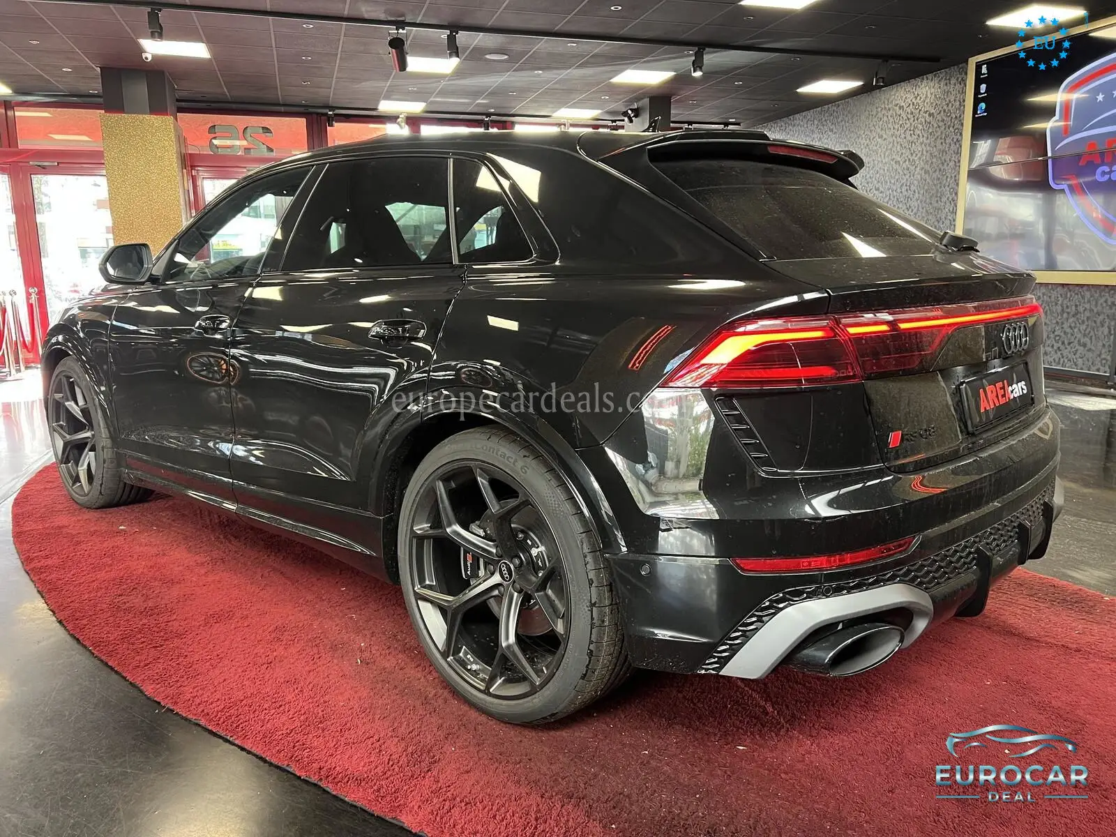 Audi RSQ8
