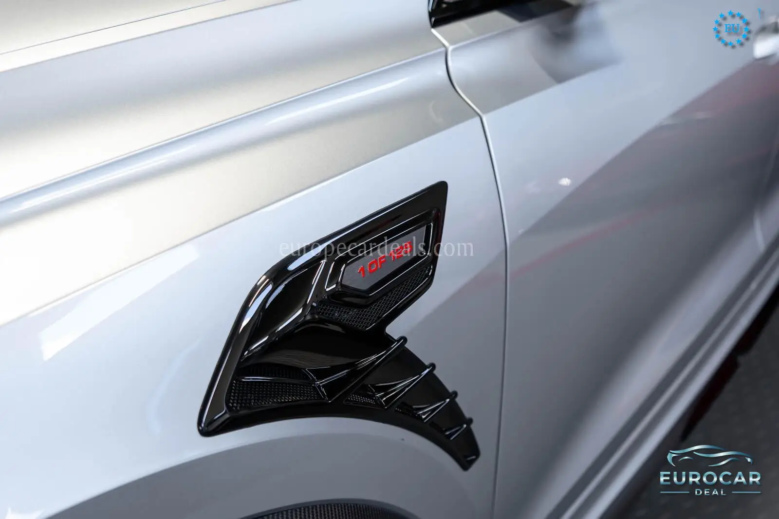 Audi RSQ8