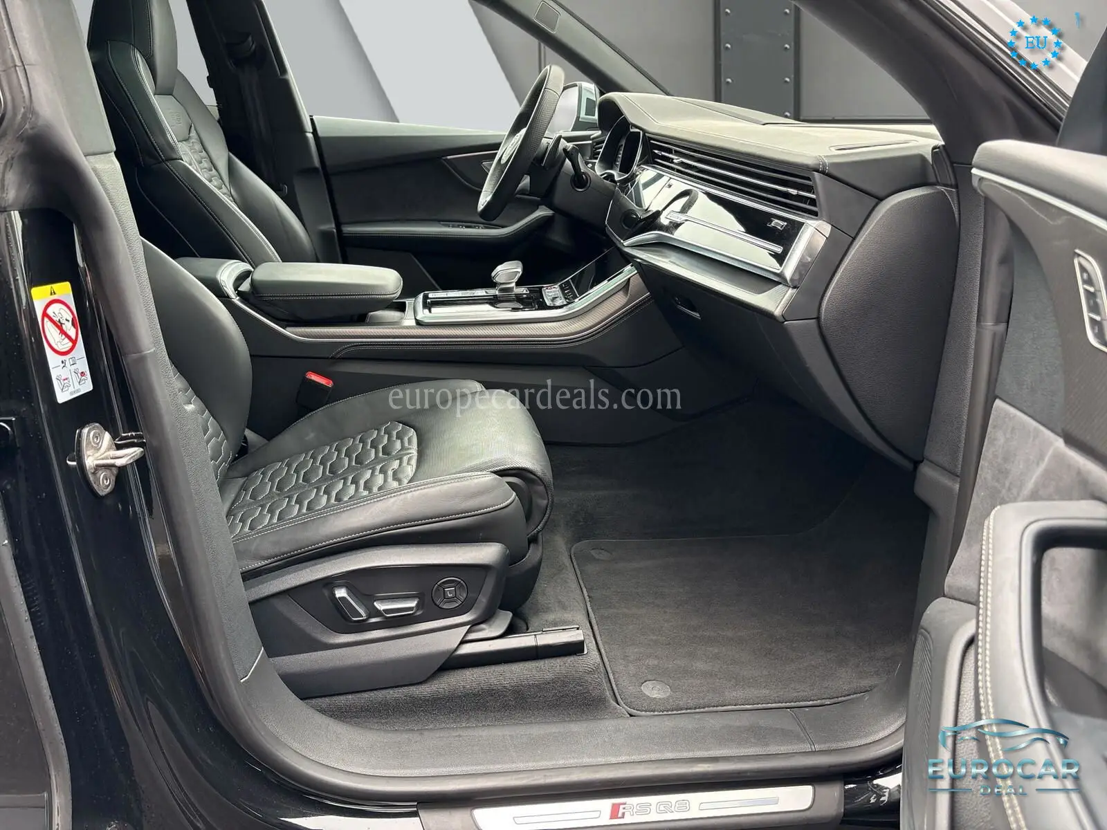 Audi RSQ8